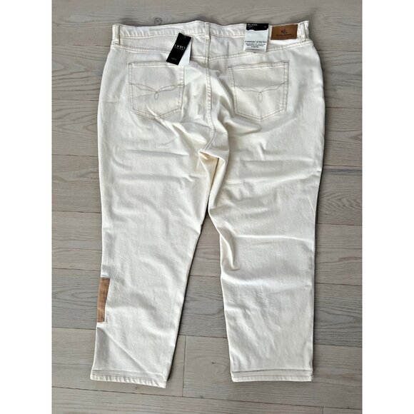 Lauren Ralph Lauren Patchwork Relaxed Tapered Jeans in Cream ( 20W ) - Picture 6 of 6